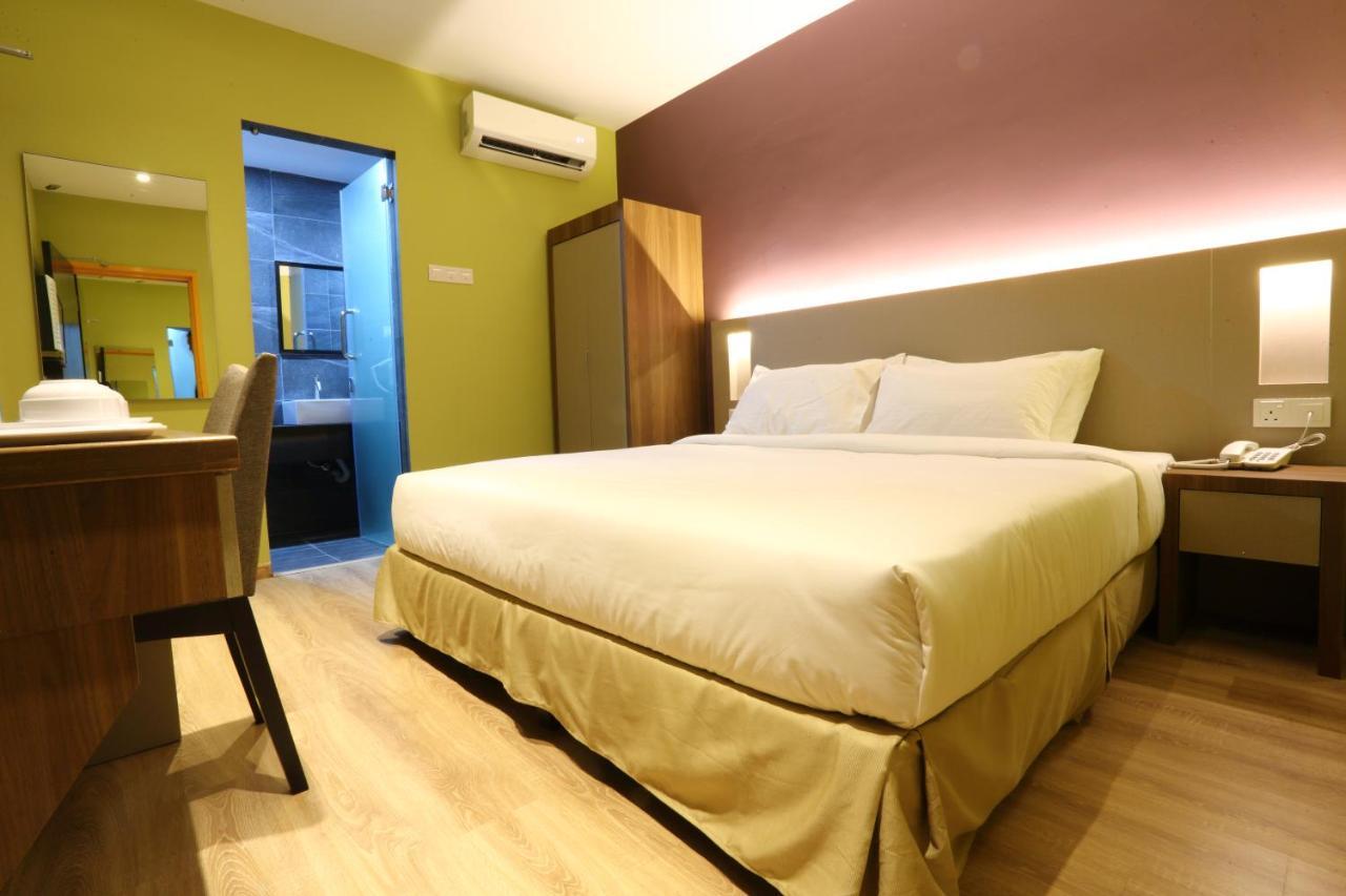 แคปิตอล โอ 9010 ยี โฮเทล Hotel ยะโฮร์บาห์รู ภายนอก รูปภาพ